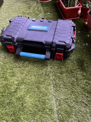 Caja de herramientas Erbauer