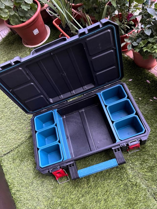 Caja de herramientas Erbauer