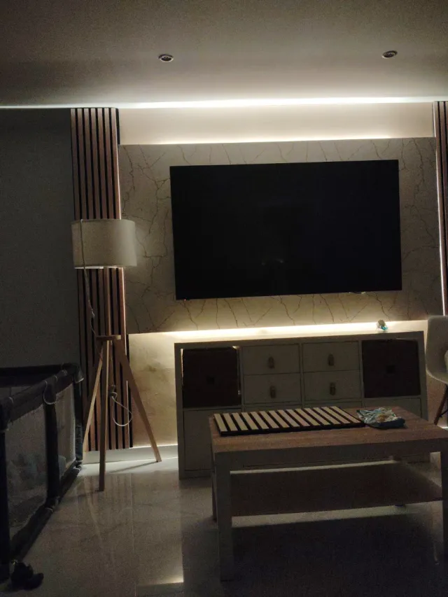 Se ponen paneles estilo moderno