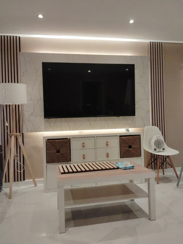 Se ponen paneles estilo moderno