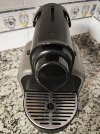 Macchina da caffè Nespresso Delonghi