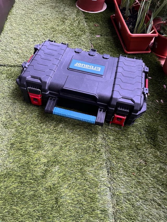 Caja de herramientas Erbauer