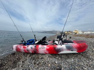 Kayak de pesca casi nuevo