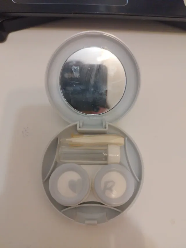 Portalentillas con espejo