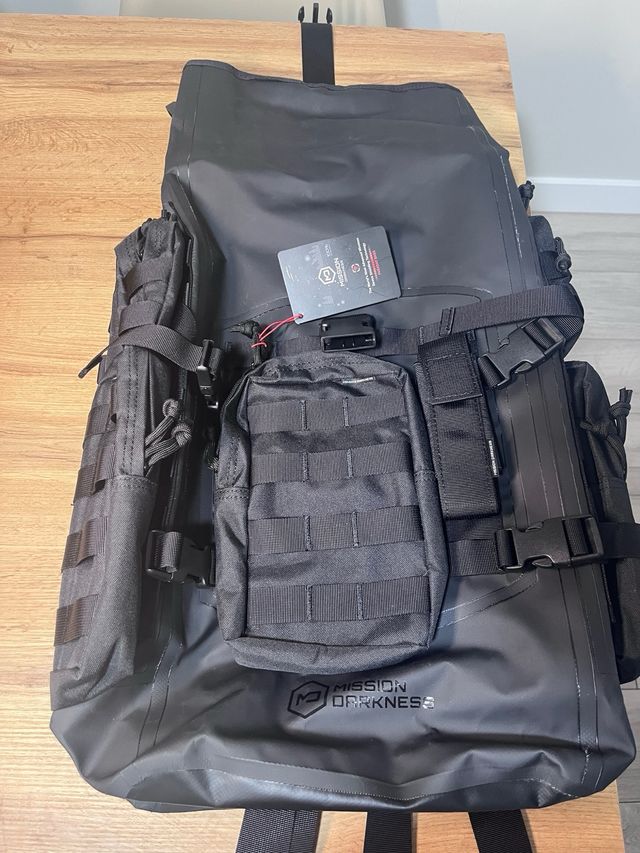 Mochila Mission Darkness Dry Shield 40L NUEVA