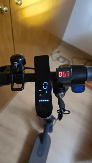 Patinete Eléctrico Xiaomi Mi Electric Scooter 3