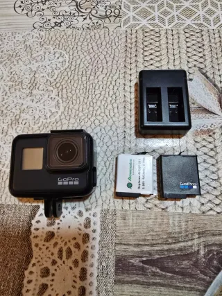 GoPro Hero 7 Black + Accessori