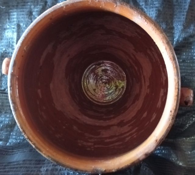 Tinaja de terracota antigua