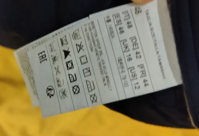 Pantalón chino United Colors of Benetton T.48