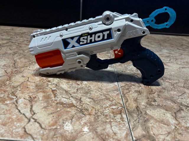 Pistola X-Shot Zuru