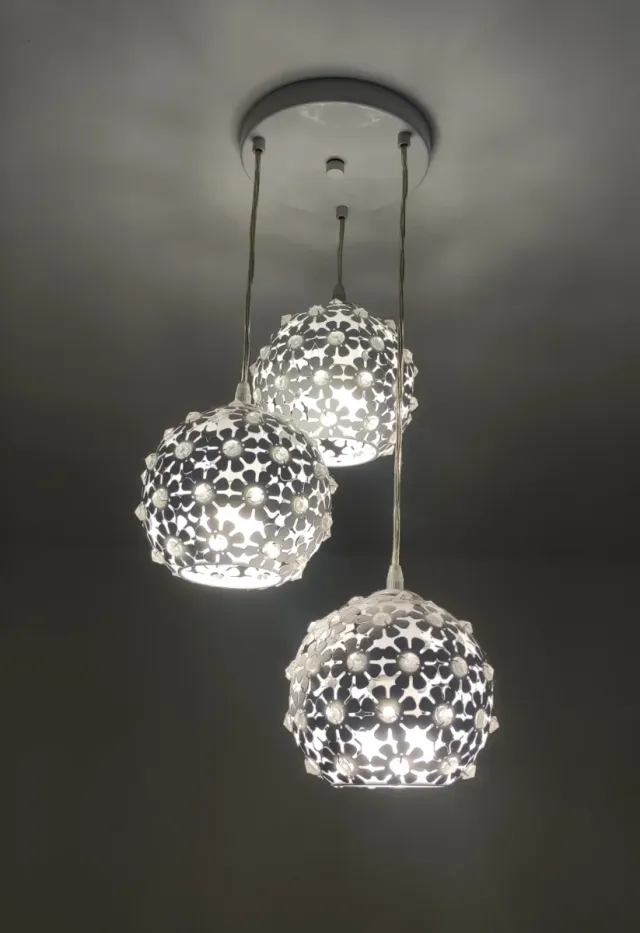 Lampadario sfera fiori