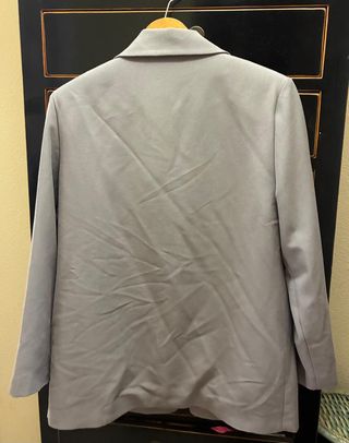 Americana/Blazer gris THE-ARE con hombreras