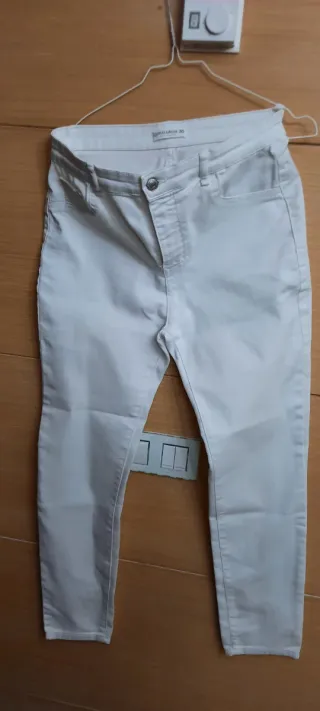 Pantalón Pull&Bear