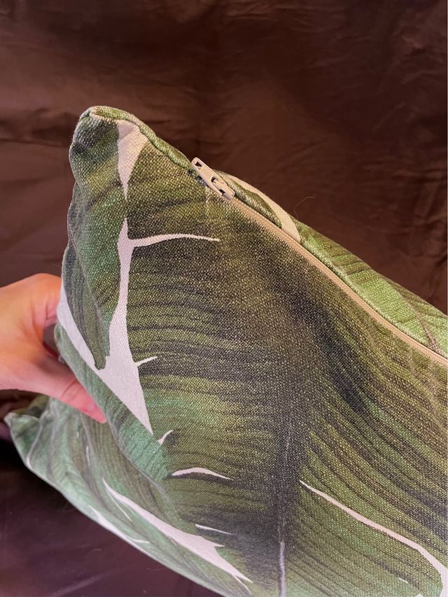 Cojín estampado tropical exótico palmera