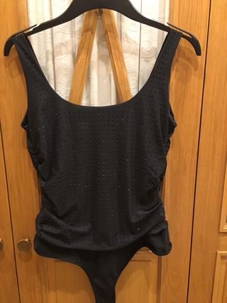 Mango Negro Adornado Talla M