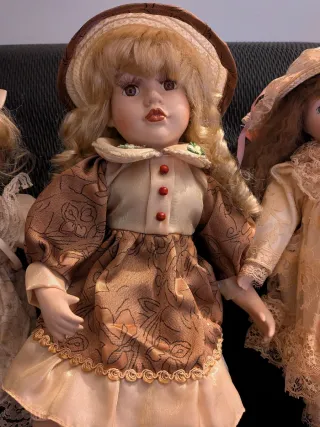 Muñecas de porcelana vintage