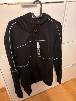 Sudadera Puma Ferrari Negra y pantalón