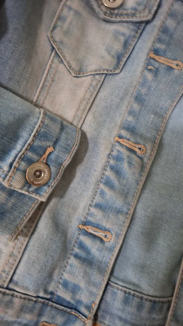 Cazadora vaquera niña