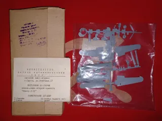 3 Maquetas Aviones URSS.