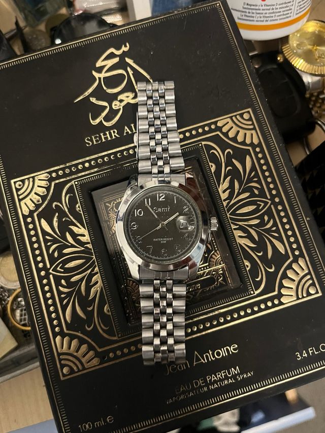 Reloj Sami Negro y Plateado