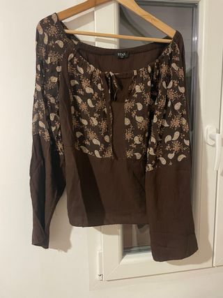 Blusa STAR manga larga estampada S