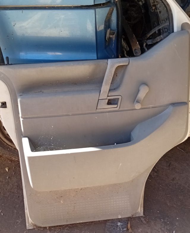 Panel puerta conductor VW T4 Plástico