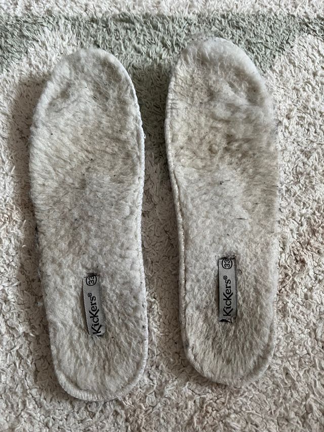 Botas Kickers burdeos talla 32