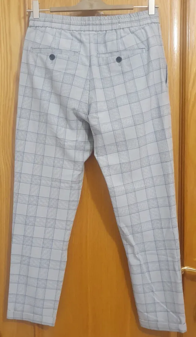 Pantalón cuadros ingleses Zara