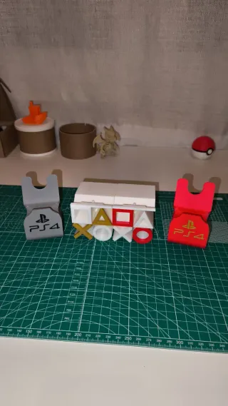 Supporti per controller PS4 (PlayStation 4)