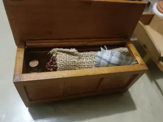 Mobili per casa delle bambole di campagna