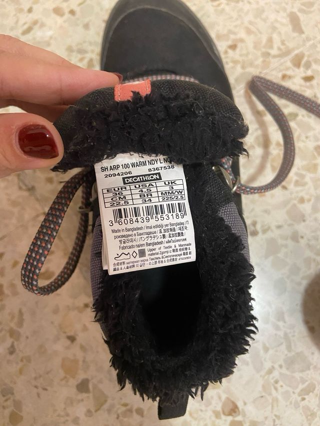 Botas de trekking Quechua Talla 36.