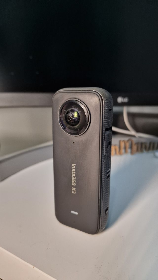 Insta 360 X3