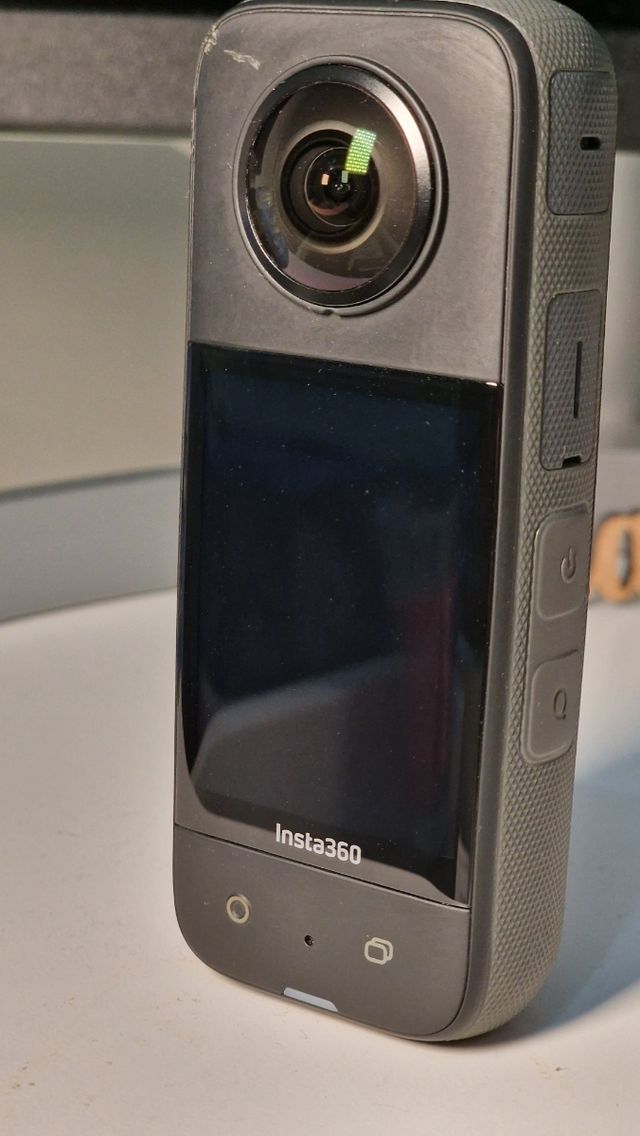 Insta 360 X3
