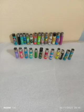 Accendini clipper vintage assortiti