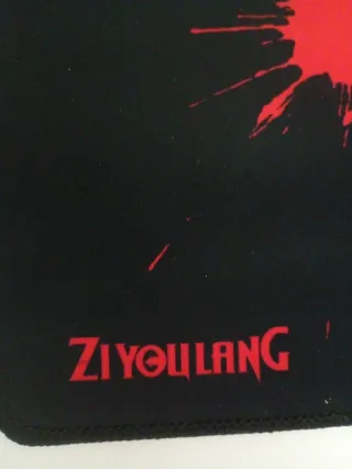 Alfombrillas Ratón Empire Gaming y Ziyou Lang