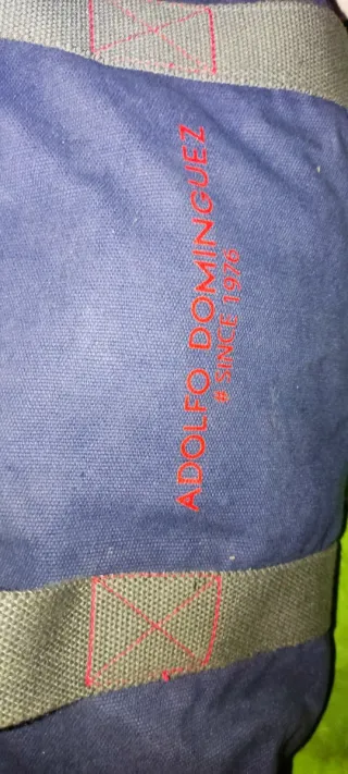 Bolsa de deporte Adolfo Domínguez azul