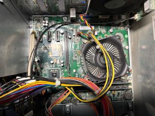 PC HP i7 2ª Gen 8GB RAM SSD 120GB W10