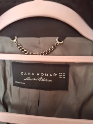 Gabardina Zara Negra