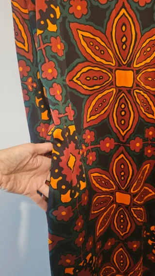 Vestido Zara estampado floral manga larga