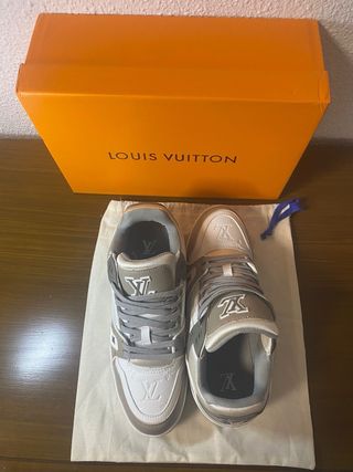 Zapatos Louis Vuitton Gris y Blanco