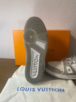 Zapatos Louis Vuitton Gris y Blanco