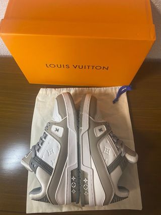 Zapatos Louis Vuitton Gris y Blanco