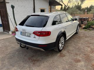 Audi A4 Allroad 2015