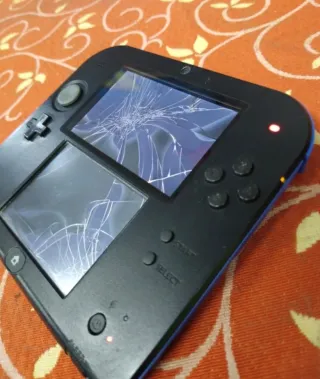 Nintendo 2DS Negra y Azul