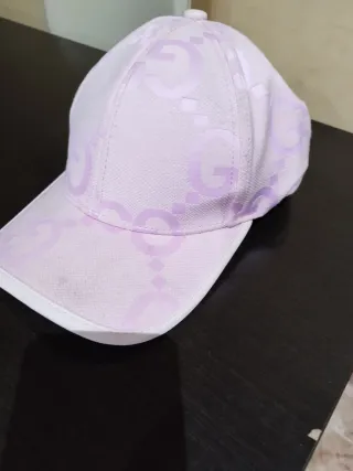 Gorra Gucci Rosa y Blanca