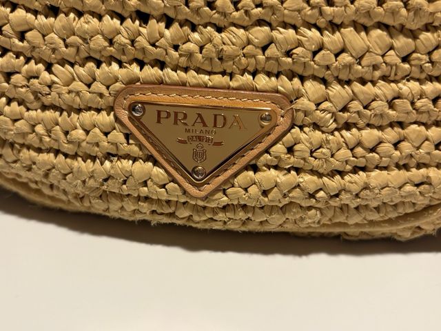 Bolso Prada Hobo Rafia Beige y Dorado