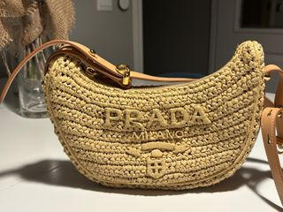 Bolso Prada Hobo Rafia Beige y Dorado