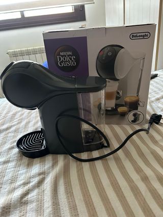 Macchina da caffè Nescafé Dolce Gusto DeLonghi