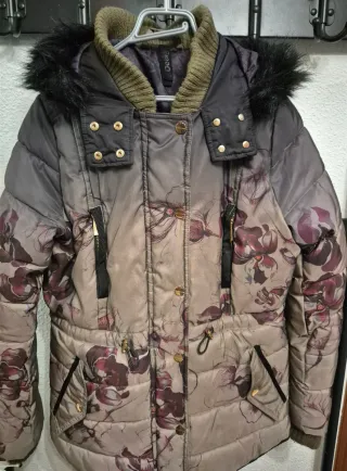 Abrigo plumífero Desigual T40