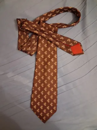 Corbata de seda de Milán